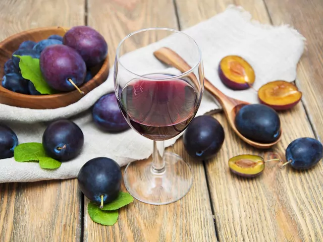 Przepisy na wino ze śliwek