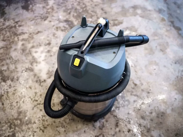 Zastosowania odkurzaczy Karcher w warsztacie