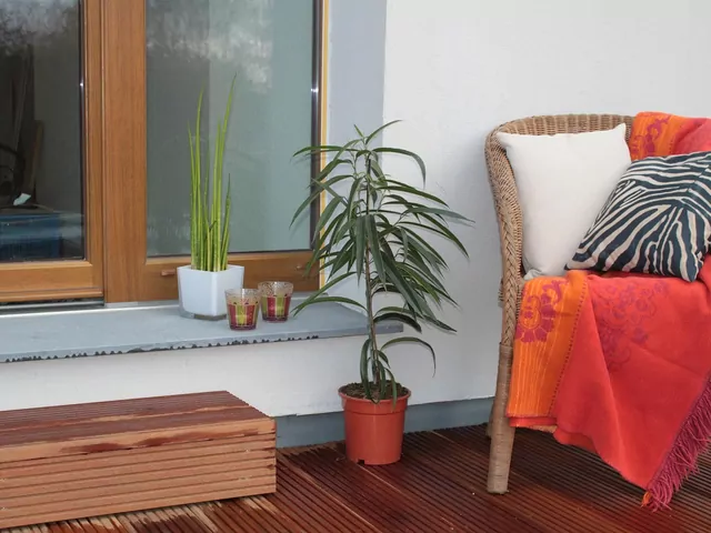 Trwałe meble tarasowe