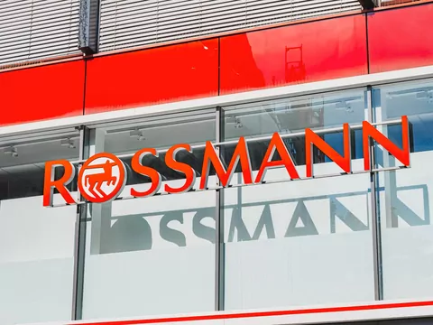 Promocja na zapach Versace w Rossmannie