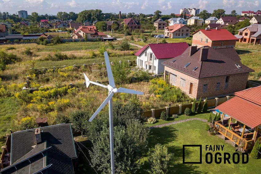 Łączna kwota dotacji do przydomowej elektrowni wiatrowej może wynieść 47 tysięcy złotych przydomowy wiatrak prądotwórczy