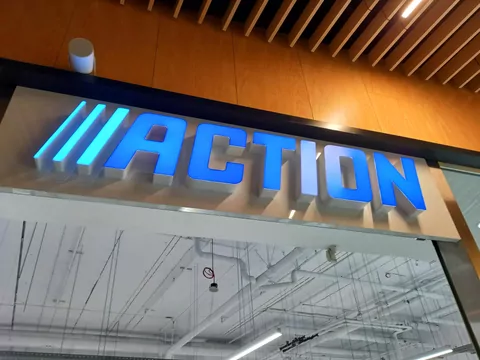 Ograniczenie wiekowe w Action