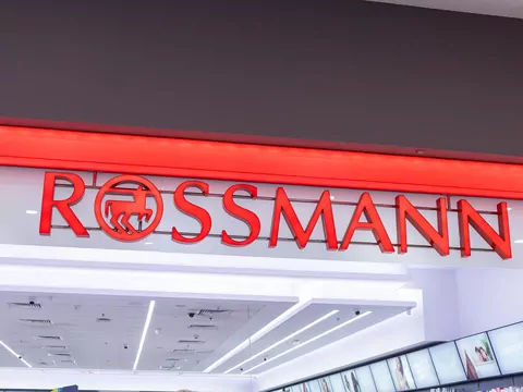 Promocja na perfumy Jennifer Lopez w Rossmannie