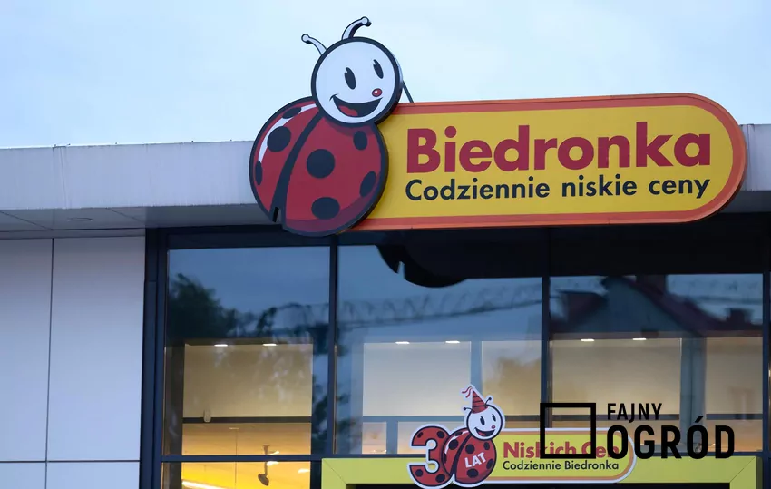 Biedronka nanosi zmiany na etykietach Sklep Biedronka