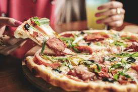 Bezglutenowa pizza – czy rzeczywiście lepsza i zdrowsza?