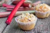 Muffinki z rabarbarem - poznaj najlepsze przepisy na owocowe babeczki