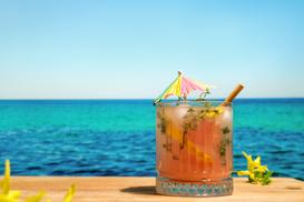 Drinki na lato – sprawdź najlepsze propozycje!